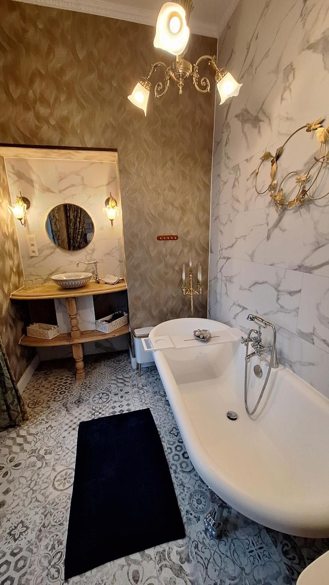"Chez Ba'Nus" Bed & Breakfast บลังเคนเบอร์เก ภายนอก รูปภาพ
